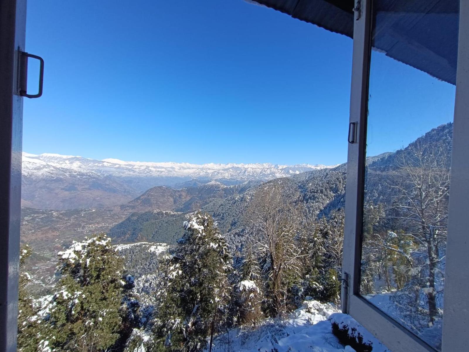 Surya Resort Dalhousie Exterior photo