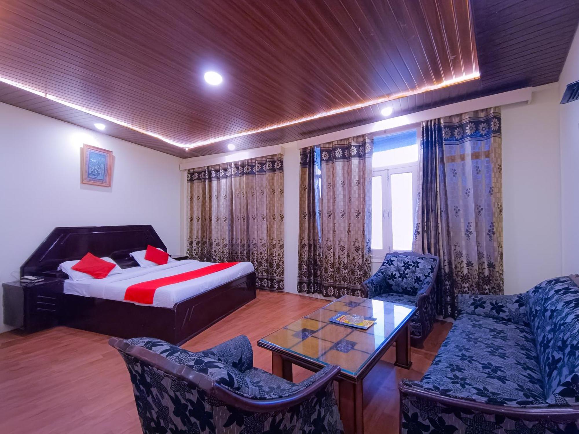 Surya Resort Dalhousie Exterior photo